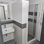 Hostel šd Němcovej 1 *