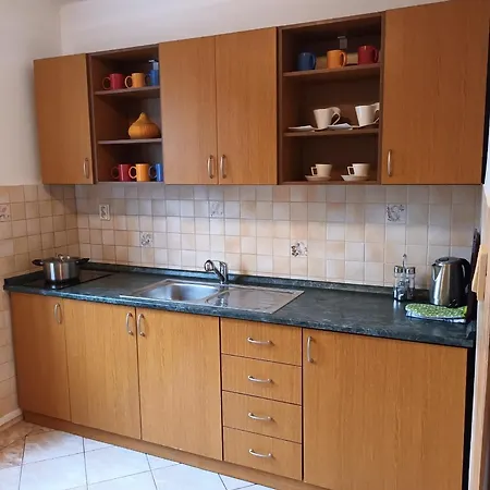 Sd Nemcovej 1 Vandrarhem Košice